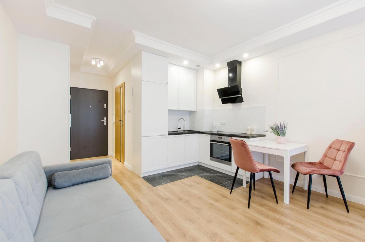 Aparthouse Deluxe Lodz  Ngoại thất bức ảnh