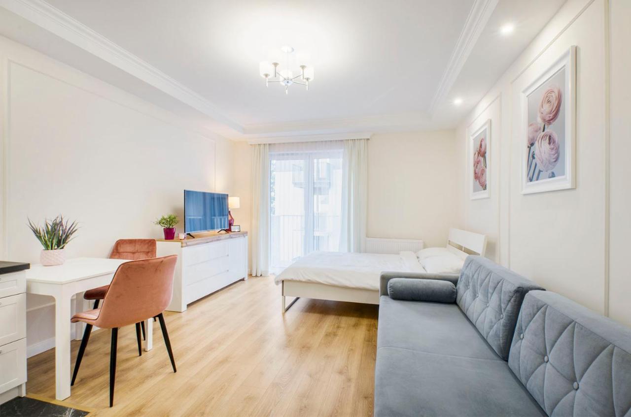 Aparthouse Deluxe Lodz  Ngoại thất bức ảnh