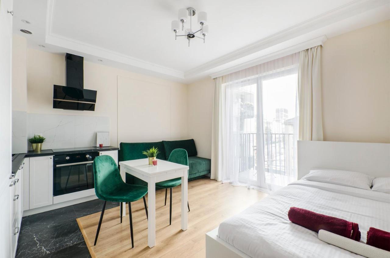 Aparthouse Deluxe Lodz  Ngoại thất bức ảnh